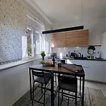 New! Urban With Free Parking Daire *
