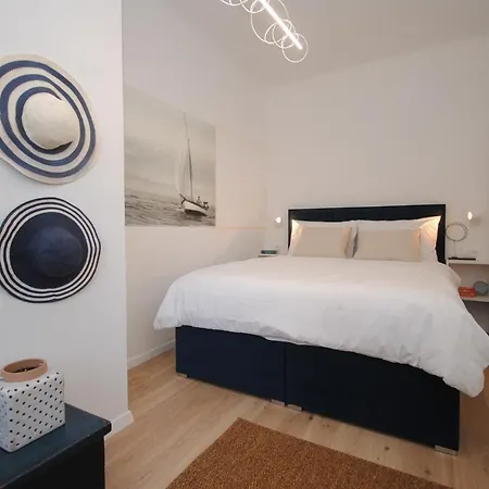 New! Urban With Free Parking Daire