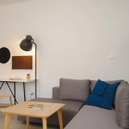 Lejlighed New! Urban With Free Parking *
